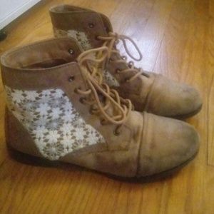 Brown low cut boots